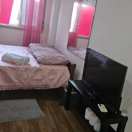 Homestay Em Sete Rios Lisbon